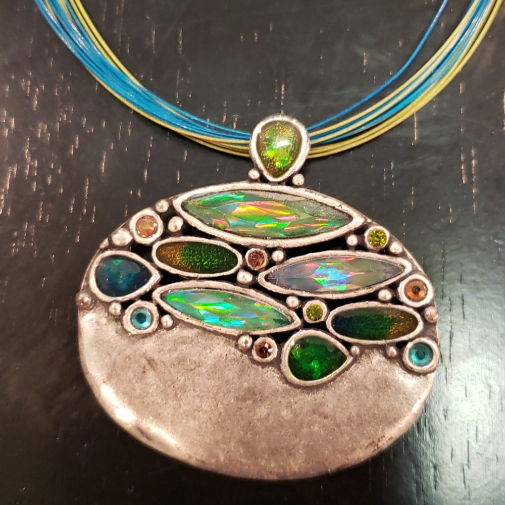 Necklace - Picture 2 of 7
